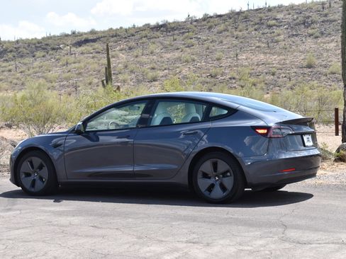 Used 2023 Tesla Model 3 Long Range AWD/4WD image 5