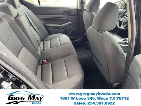 Used 2024 Nissan Altima 2.5 SV FWD image 14
