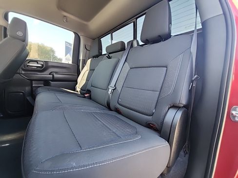 Used 2022 Chevrolet Silverado 2500 LT w/ Convenience Package image 12