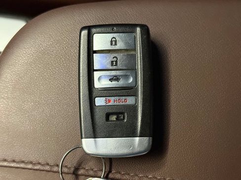 Used 2015 Acura TLX V6 w/ Technology Package FWD image 17