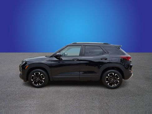 Used 2023 Chevrolet TrailBlazer LT w/ Convenience Package AWD/4WD image 5