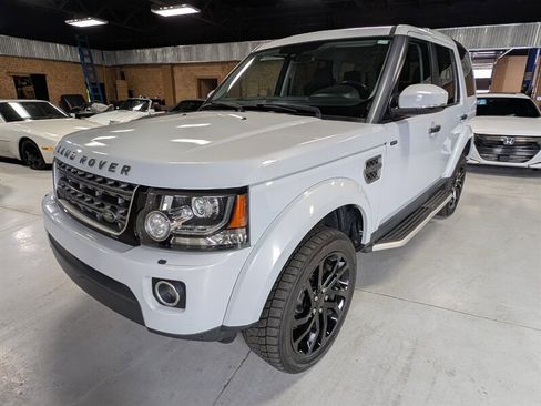 Used 2016 Land Rover LR4 HSE image 5