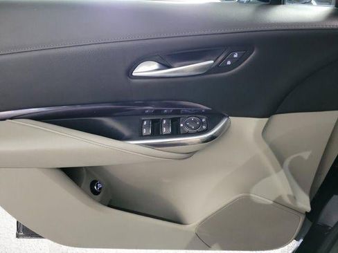 Certified 2023 Cadillac XT4 Luxury FWD image 15