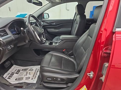 Used 2021 GMC Acadia SLT w/ Premium Package image 9