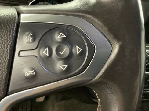 Used 2017 Chevrolet Silverado 1500 LT w/ All Star Edition AWD/4WD image 17