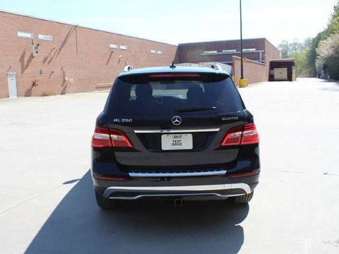 Used 2013 Mercedes-Benz ML 350 BlueTEC 4MATIC image 4