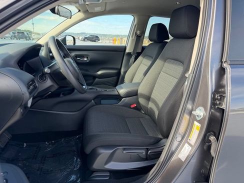 Certified 2026 Honda HR-V LX image 14