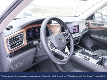New 2026 Volkswagen Atlas SE