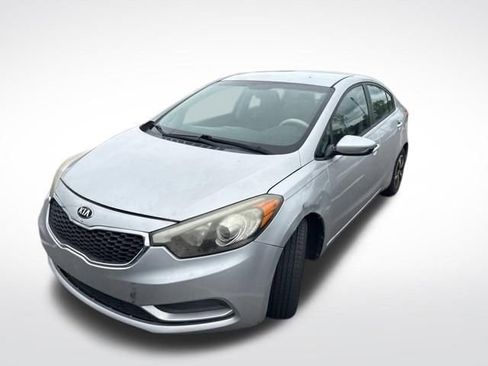 Used 2016 Kia Forte LX FWD image 5