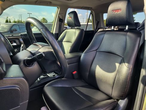 Used 2023 Toyota 4Runner TRD Off-Road Premium w/ Moonroof Package AWD/4WD image 21