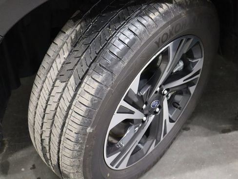 Used 2024 Subaru Crosstrek 2.0i Premium image 46