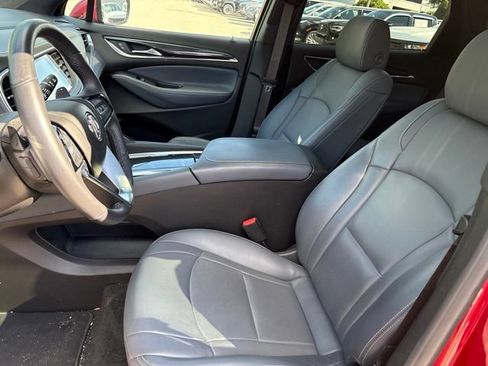 Used 2023 Buick Enclave Essence w/ Experience Buick Package AWD/4WD image 9