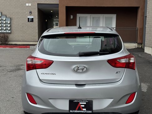 Used 2016 Hyundai Elantra GT image 4
