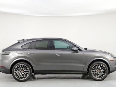 Used 2023 Porsche Cayenne E-Hybrid image 55