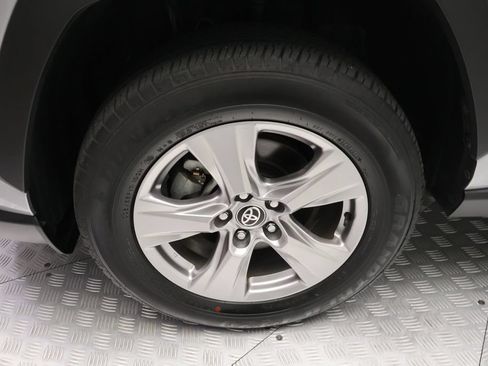Certified 2023 Toyota RAV4 XLE FWD image 4