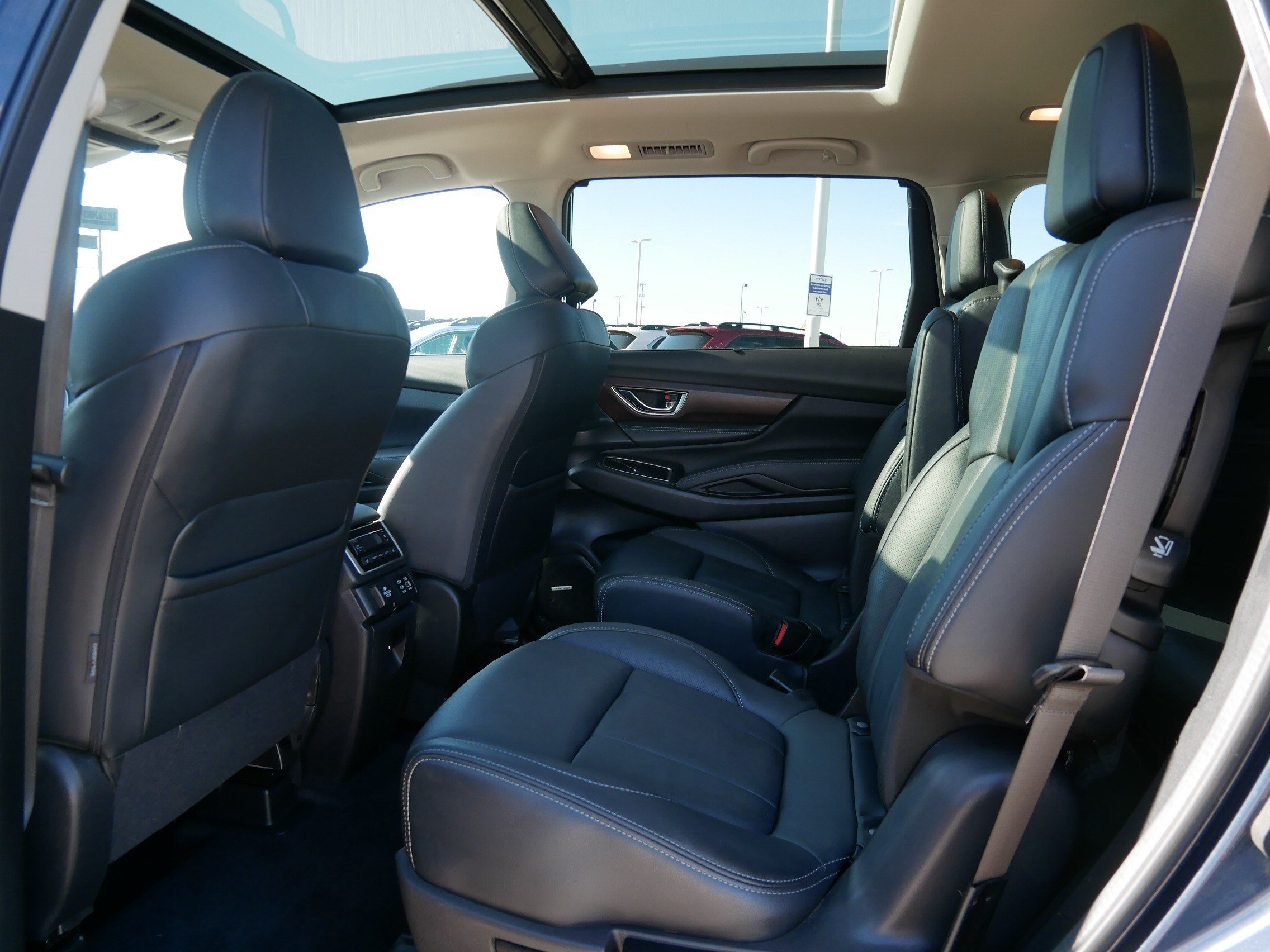 Used 2024 Subaru Ascent Touring AWD/4WD image 24
