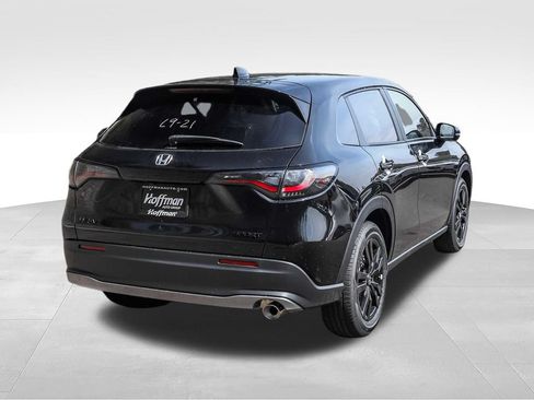 New 2027 Honda HR-V Sport image 4