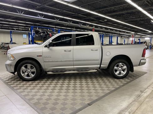 Used 2015 RAM 1500 Big Horn image 8