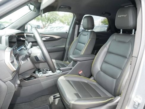 Used 2024 Chevrolet TrailBlazer ACTIV AWD/4WD image 15