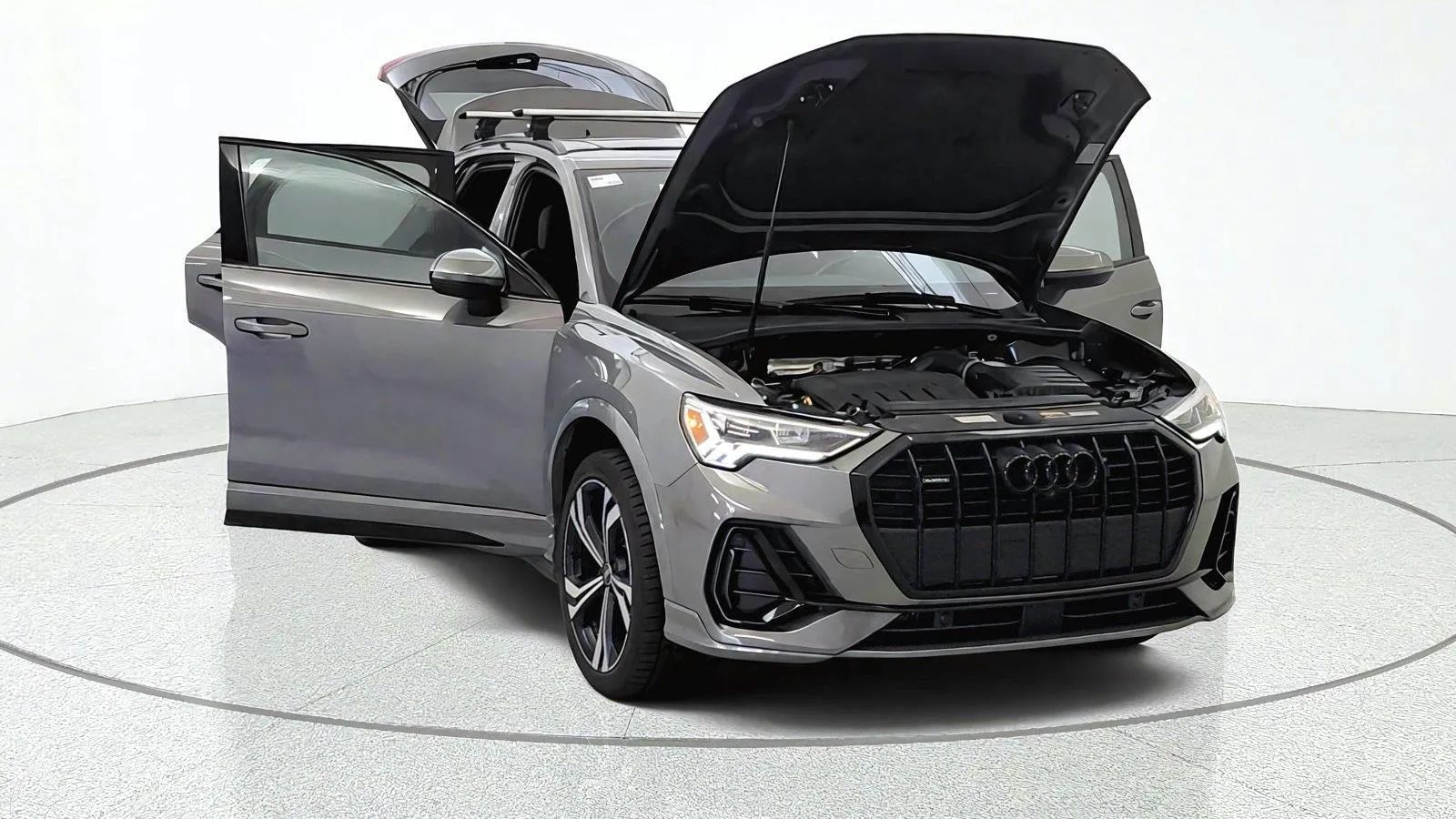 Used 2024 Audi Q3 2.0T Premium Plus w/ Premium Plus Package AWD/4WD image 12