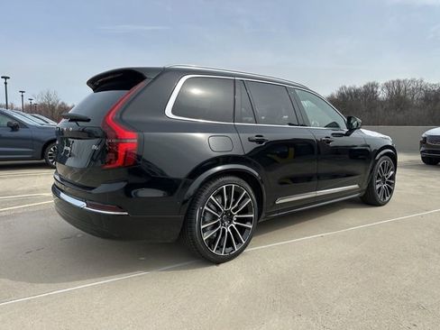 New 2026 Volvo XC90 B6 Plus w/ Protection Package image 7