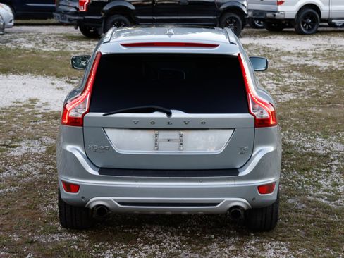Used 2013 Volvo XC60 T6 image 9