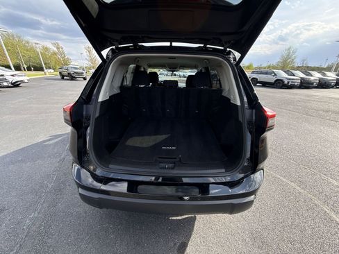 Used 2024 Nissan Rogue SV AWD/4WD image 22