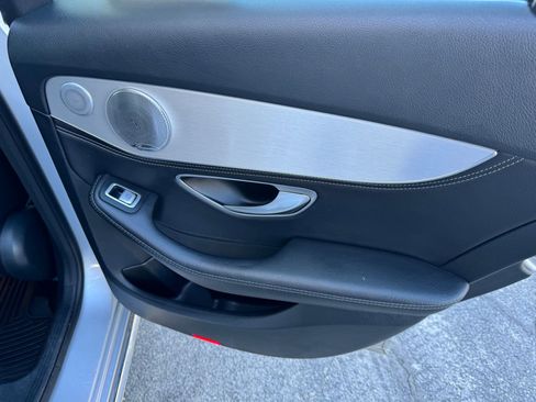 Used 2015 Mercedes-Benz C 300 4MATIC Sedan image 17