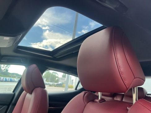 New 2026 MAZDA MAZDA3 Carbon image 29