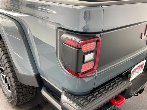 New 2026 Jeep Gladiator Rubicon AWD/4WD image 15