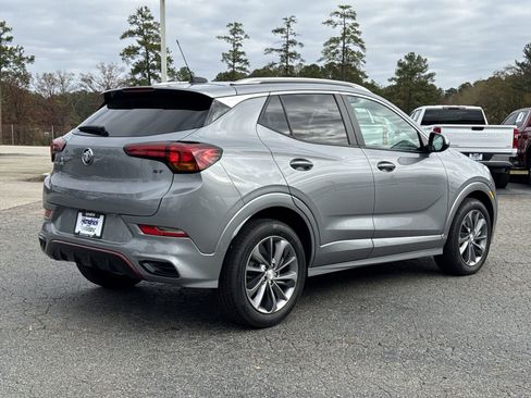 Used 2023 Buick Encore GX Select w/ Sport Touring Package image 10