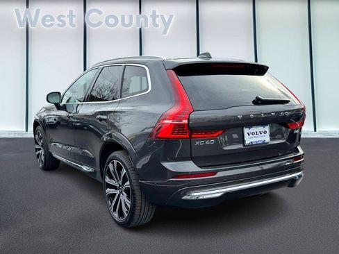 Certified 2023 Volvo XC60 B6 Ultimate w/ Climate Package image 7