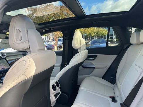 New 2026 Mercedes-Benz GLC 300 4MATIC image 20