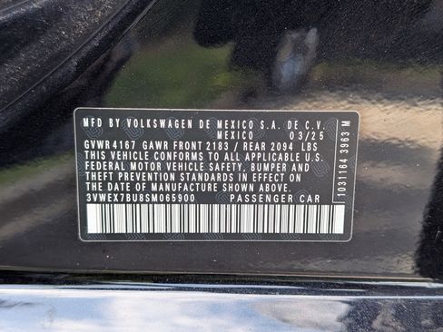 Used 2025 Volkswagen Jetta SE w/ Black Wheel Package FWD image 37