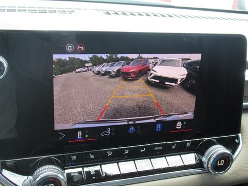 New 2026 GMC Canyon Denali AWD/4WD image 32