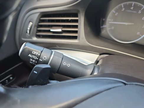 Used 2021 Acura ILX w/ Premium Package FWD image 21