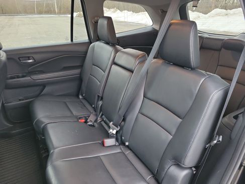 Used 2018 Honda Pilot EX-L image 16