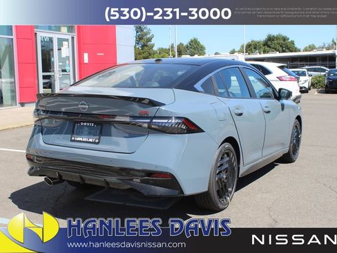 New 2026 Nissan Sentra SR w/ SR Premium Package FWD image 7