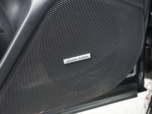 Used 2019 Subaru Forester Touring AWD/4WD image 15