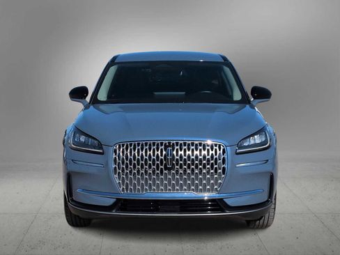 Used 2025 Lincoln Corsair FWD image 3