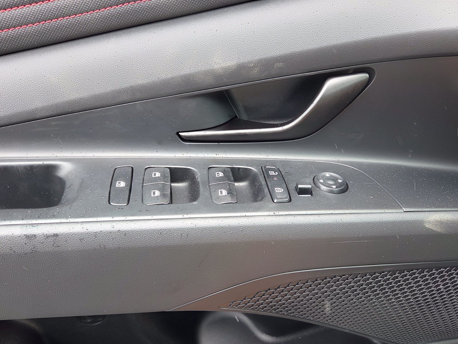New 2025 Hyundai Elantra N Line FWD image 30