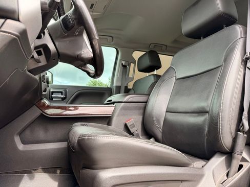 Used 2018 GMC Sierra 1500 SLT w/ SLT Premium Package RWD image 27