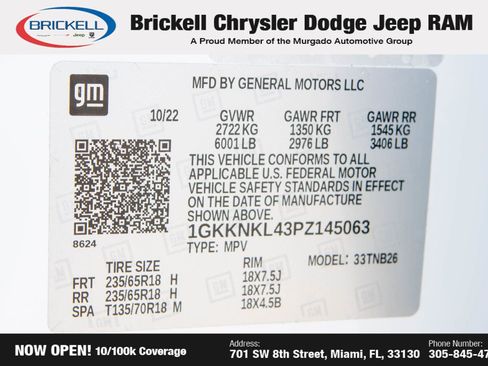 Used 2023 GMC Acadia SLE image 35