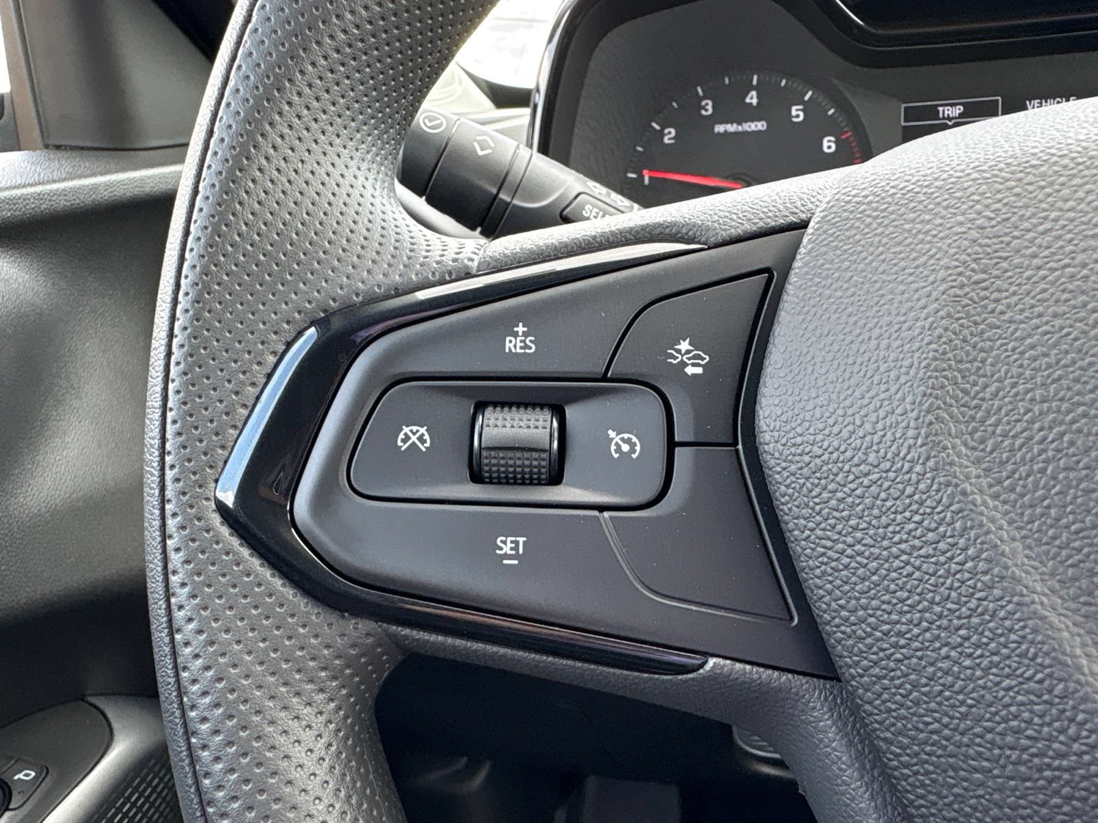 New 2026 Chevrolet Trax LS w/ LS Convenience Package FWD image 26
