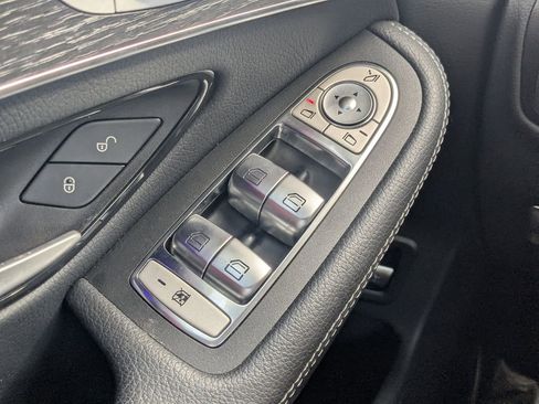 Certified 2022 Mercedes-Benz GLC 300 GLC 300 image 12