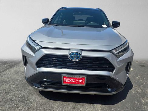Used 2023 Toyota RAV4 XSE AWD/4WD image 8