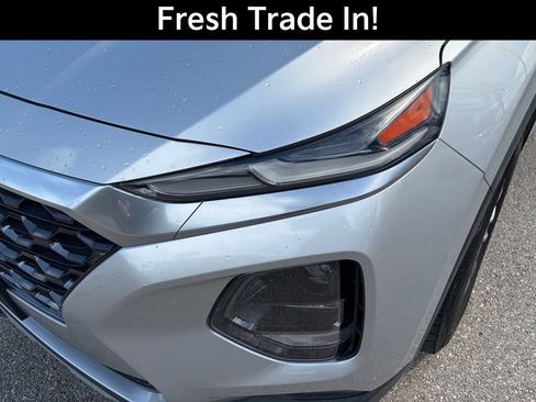 Used 2019 Hyundai Santa Fe SEL FWD image 4