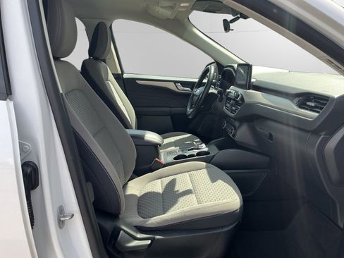 Used 2021 Ford Escape SE w/ SE Sport Appearance Package AWD/4WD image 15