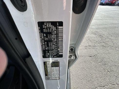 Used 2012 Hyundai Santa Fe GLS image 22