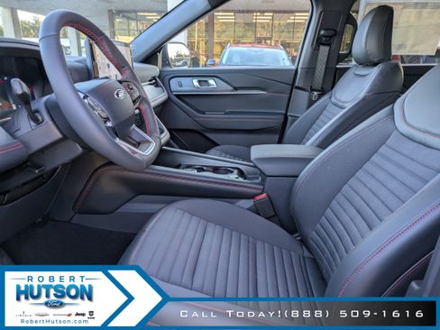 New 2026 Ford Explorer ST-Line w/ ST-Line Street Pack RWD image 21